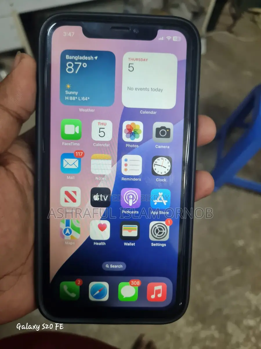 Apple iPhone XR 64 GB USA Variant (Used)
