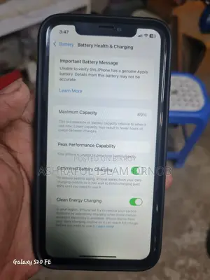 Apple iPhone XR 64 GB USA Variant (Used)