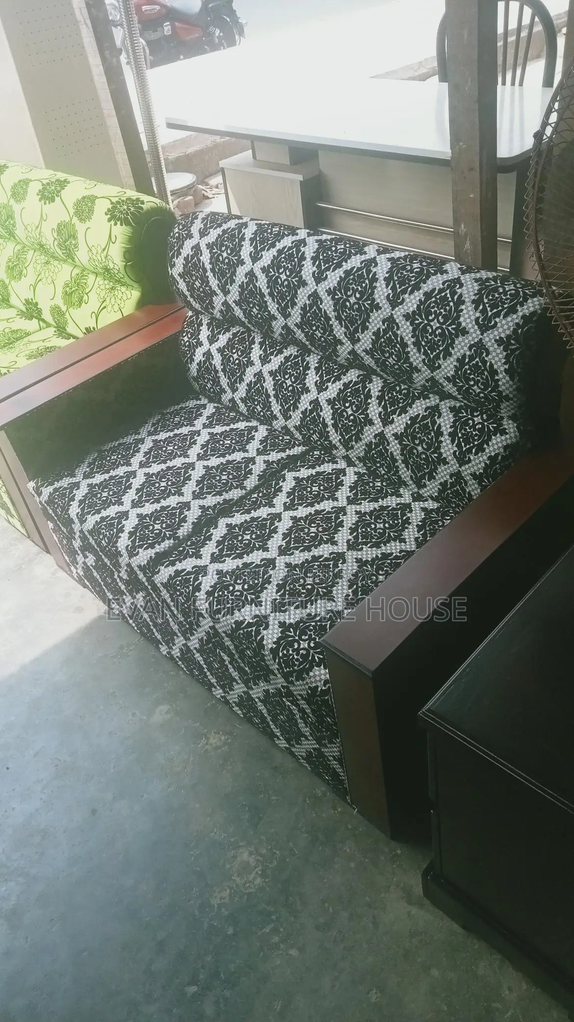 2/2/1 Sofa Set