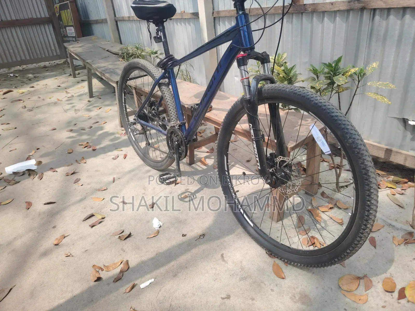 Experience a premium feel with this 29-inch cycle with an 18-inch frame