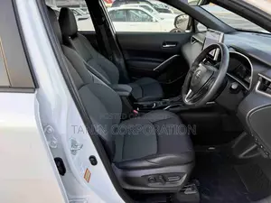 Toyota Corolla Cross Z Leather Moonroof 2024