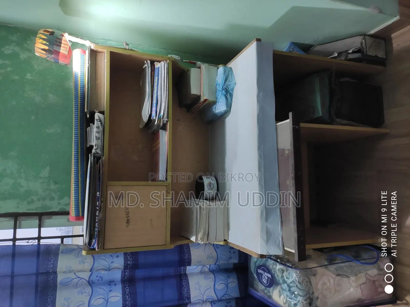 রিডিং ও কম্পিউটার টেবিলটি সাথে টেবিল ল্যাম্প স্ট্যান্ডসহ বিক্রি হবে