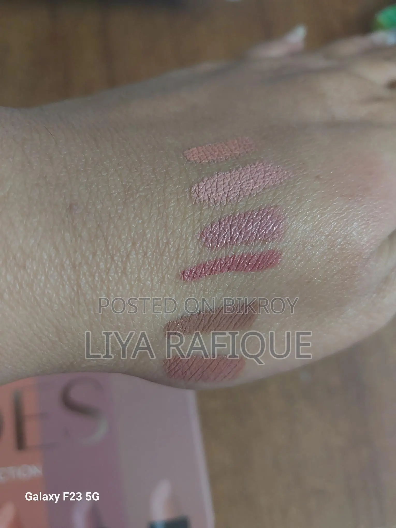 MAX & MORE NUDES LIPSTICK COLLECTION