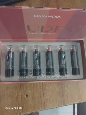 MAX & MORE NUDES LIPSTICK COLLECTION