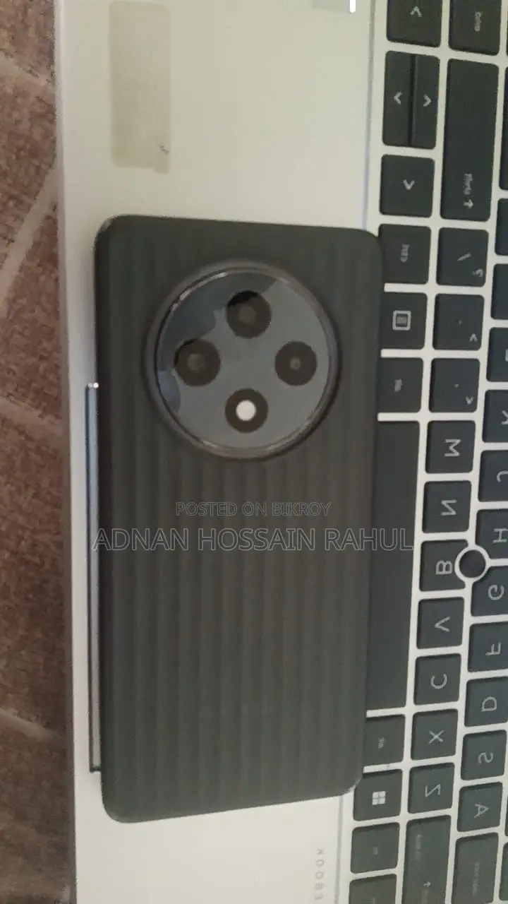 OPPO Reno 12F . (Used)