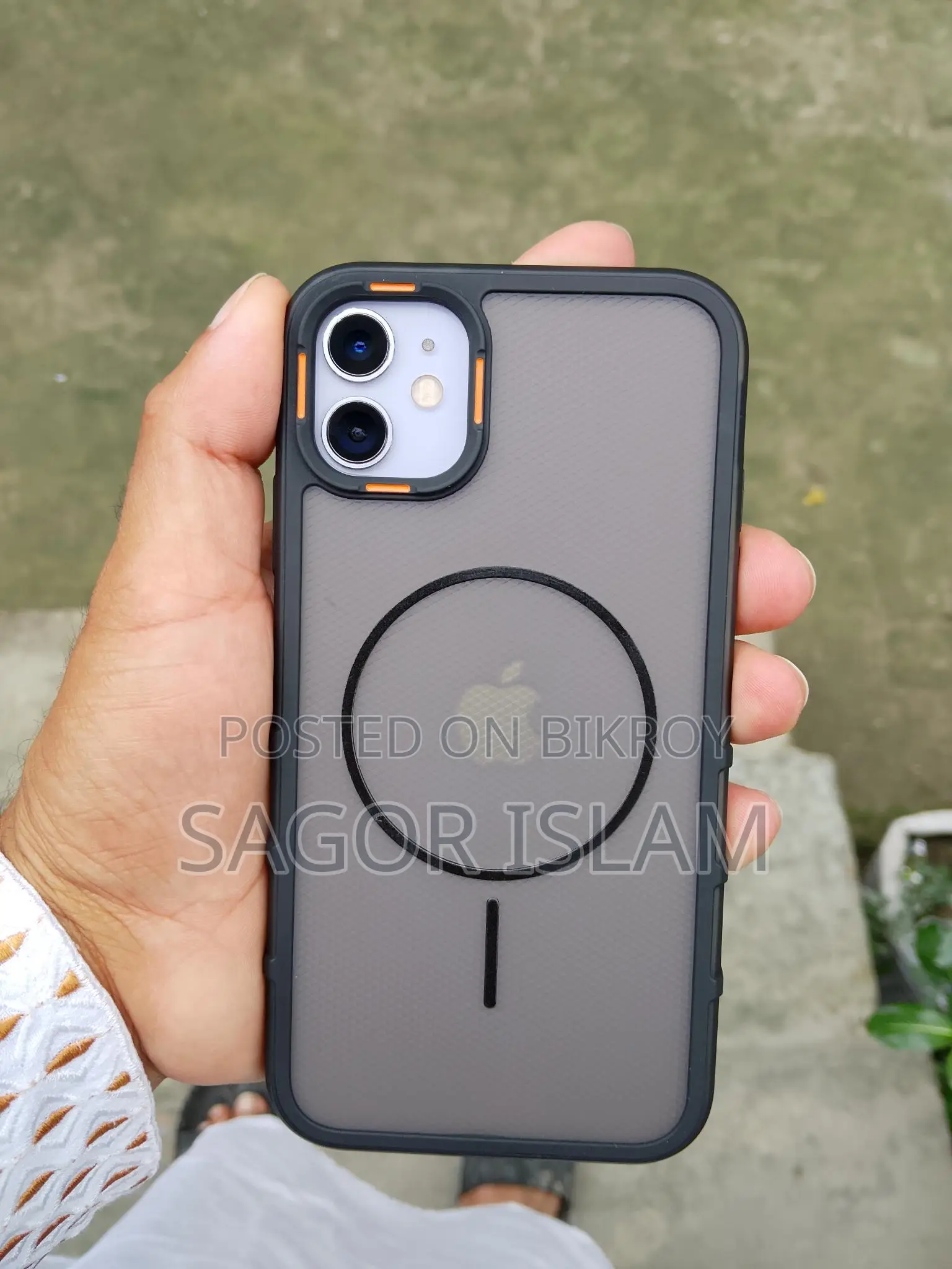 Apple iPhone 11 used (Used)