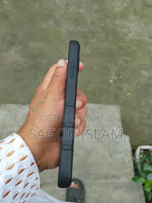 Apple iPhone 11 used (Used)