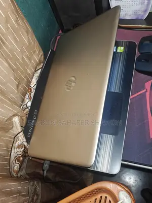 HP Pavilion 15-au172tx Core i5 6th Gen 8gb RAM Laptop