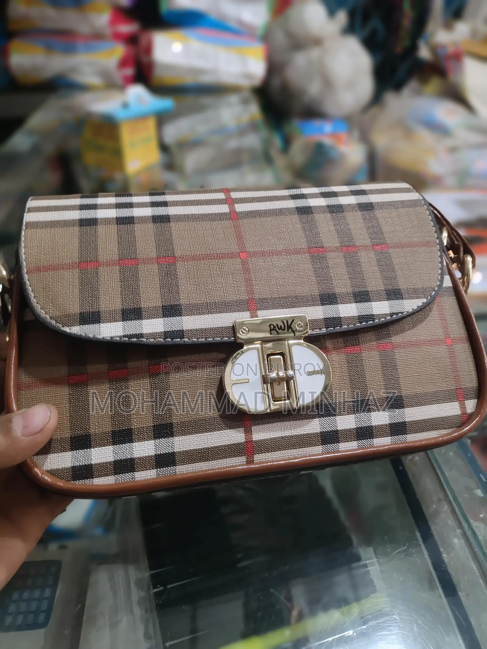 Hand Bag for Sale