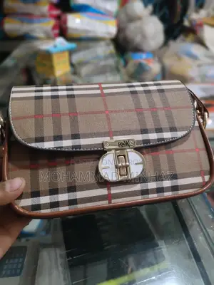 Hand Bag for Sale