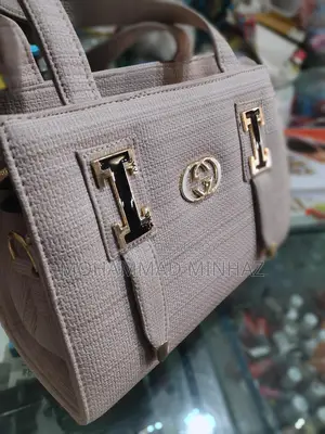 Hand Bag for Sale