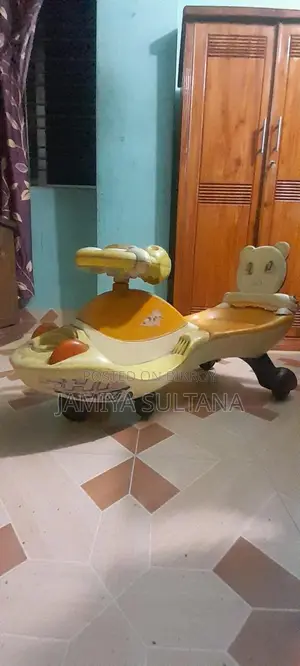 বেবি সুইং কার