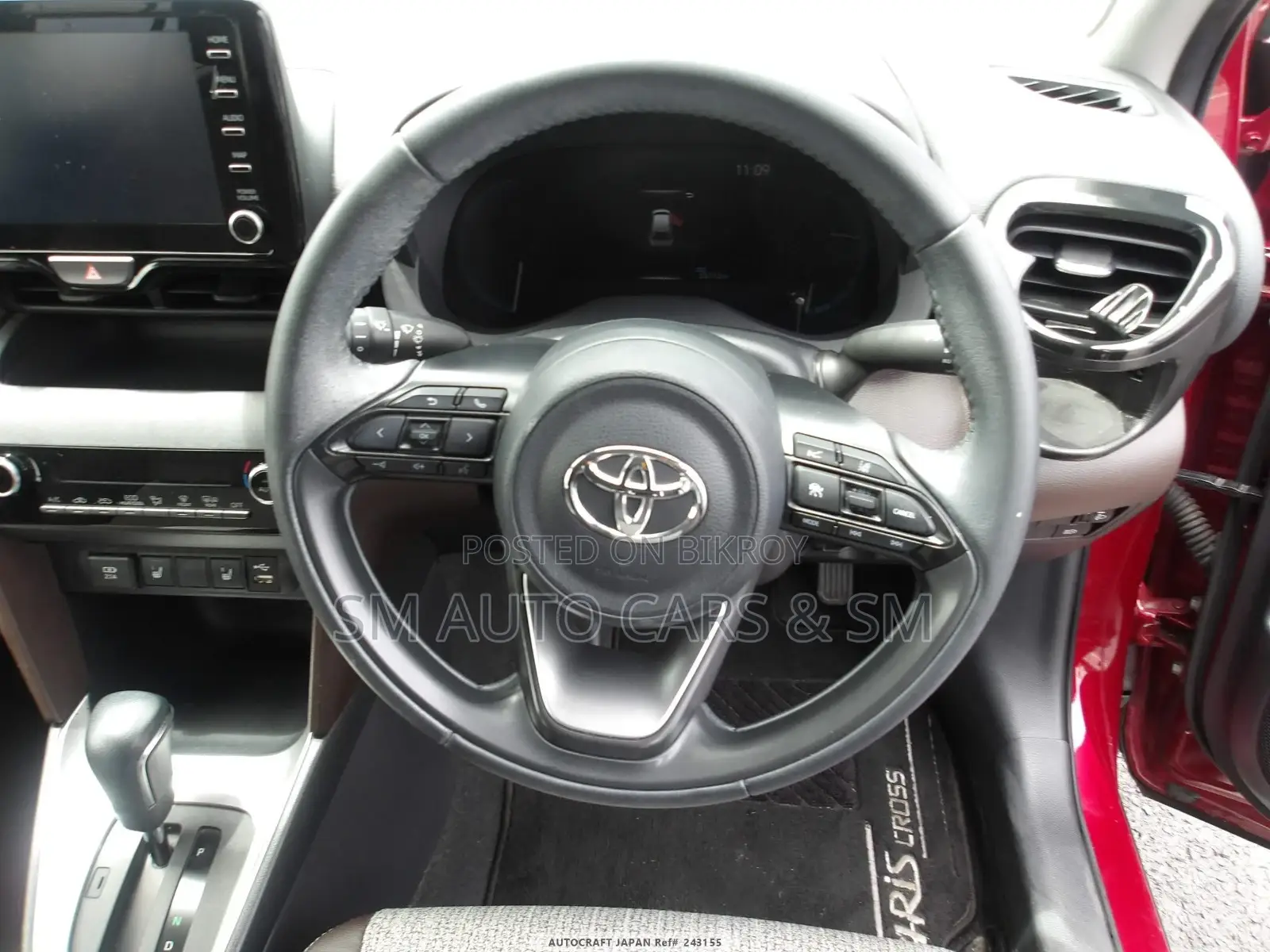 Toyota Yaris Cross Z Red & Black 2021