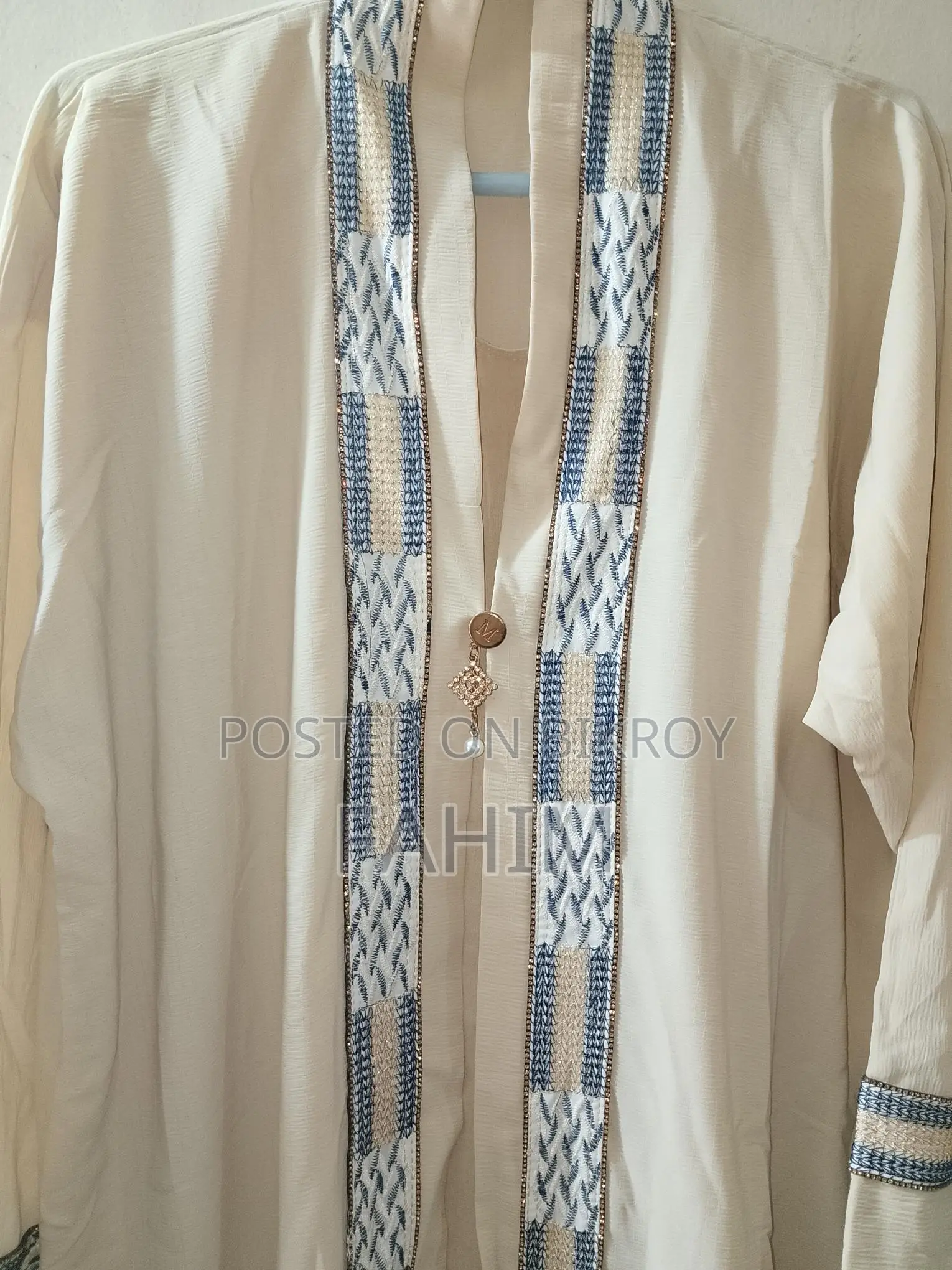 Saudi Abaya
