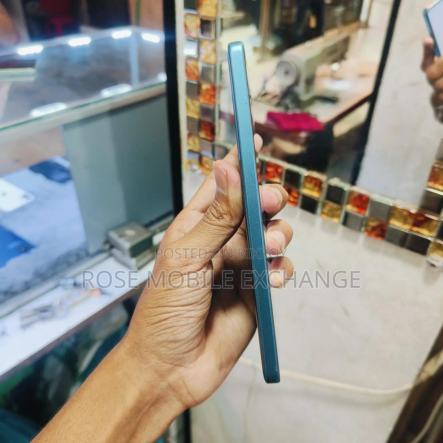 Xiaomi 8/256gb Poco F5 💥 (Used)