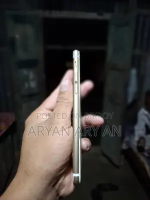 Apple iPhone 6 64gb (Used)
