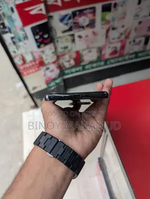 টেকনো ক্যামন ৩০এস (ব্যবহৃত)
