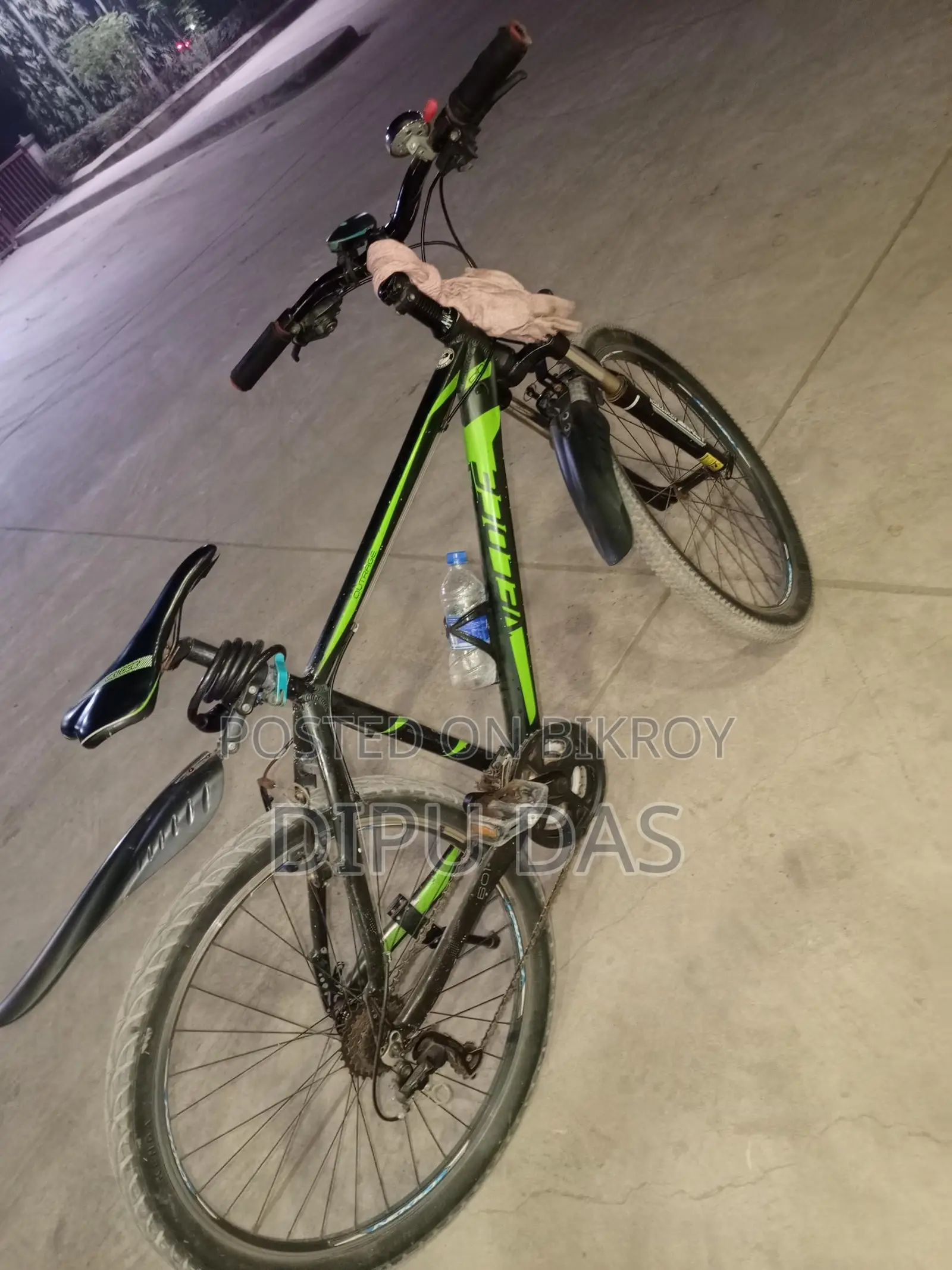 Velos 601 Bicycle - Like New and Sparkling