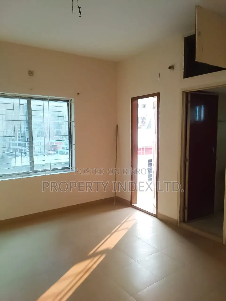 1400 Sqft Apartment for Sale Azompur – Sector 4