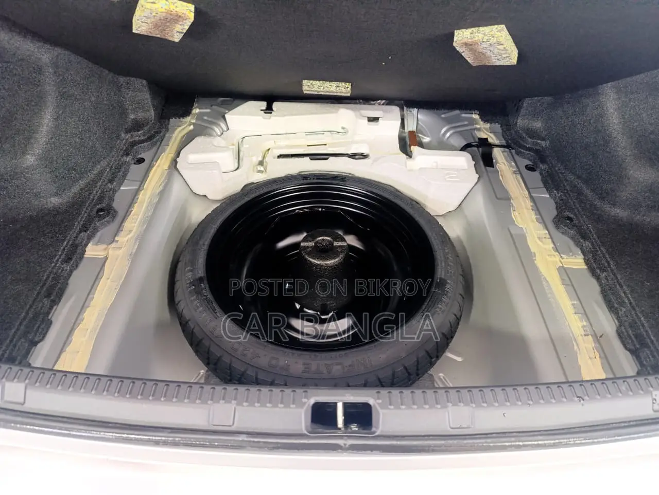 Toyota Axio EX_READY_SHOWROOM 2020