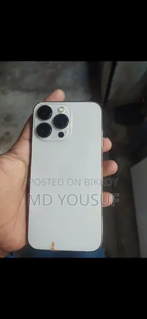 Apple iPhone 13 Pro . (Used)