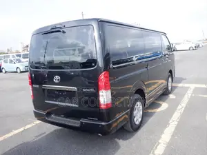 Toyota Hiace SUPER GL DARKPRIME 2025