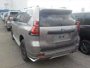 Toyota Land Cruiser TX-L MATT BLACK E. 2023