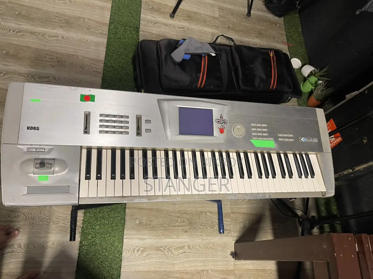 Korg Trinity