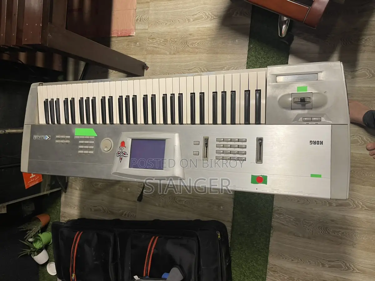 Korg Trinity