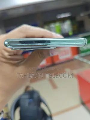 Vivo Y300 Plus 5g 8/128 (Used)
