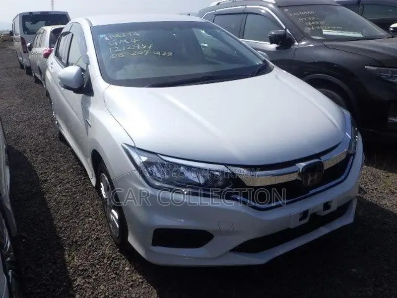 Honda Grace DX SENSING 2020