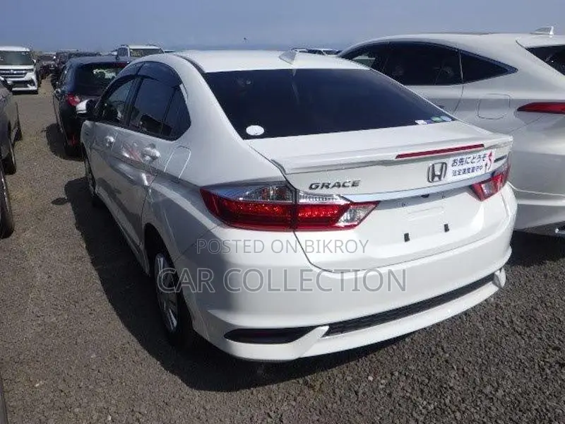 Honda Grace DX SENSING 2020