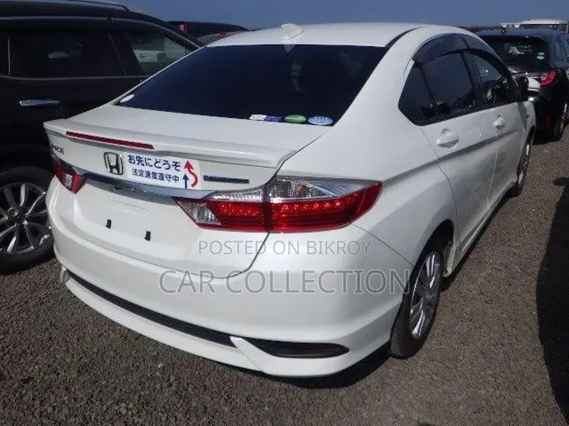 Honda Grace DX SENSING 2020