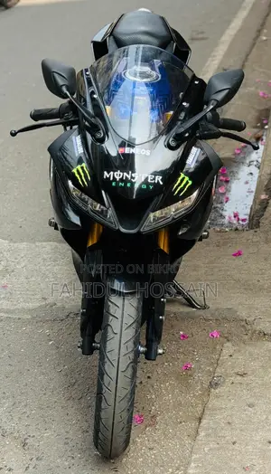 Yamaha R15 . 2021