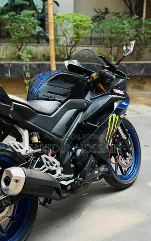 Yamaha R15 . 2021