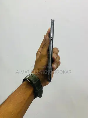 Samsung Galaxy S10 (Used)