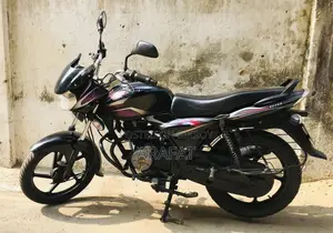 Bajaj Discover 100 . 2015