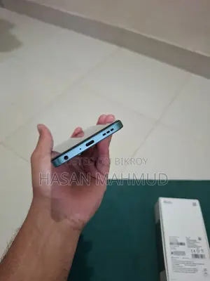 OPPO A5 2020 . (ব্যবহৃত)