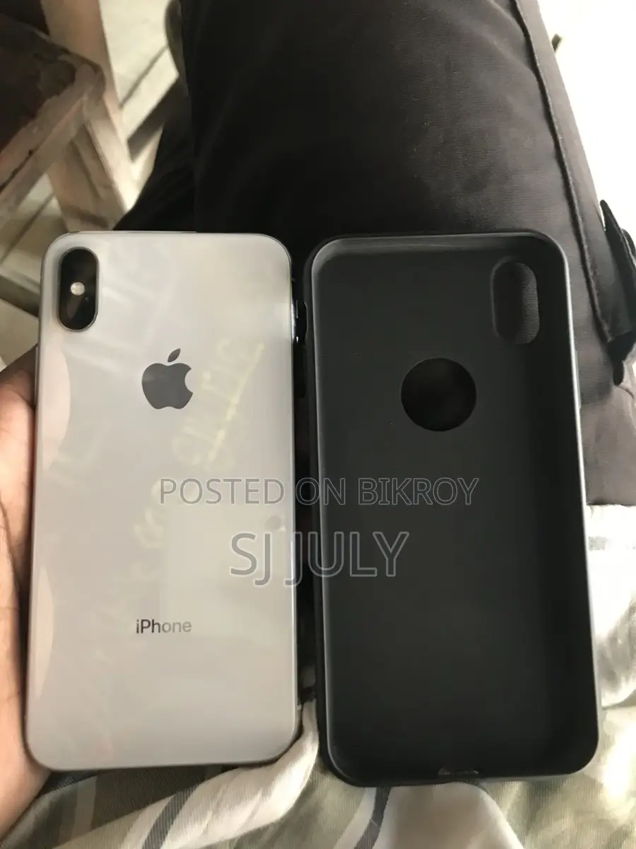 Apple iPhone X (Used)