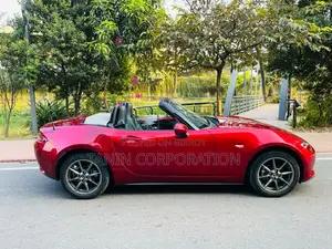 Mazda MX-5 2020 Red