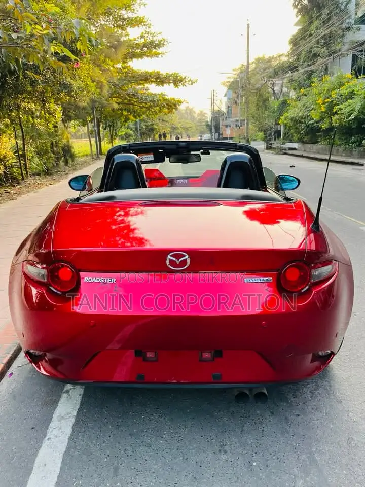 Mazda MX-5 2020 Red