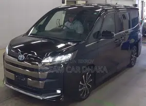 Toyota Noah SZ PKG BLACK COLOUR 2022
