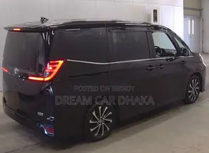 Toyota Noah SZ PKG BLACK COLOUR 2022