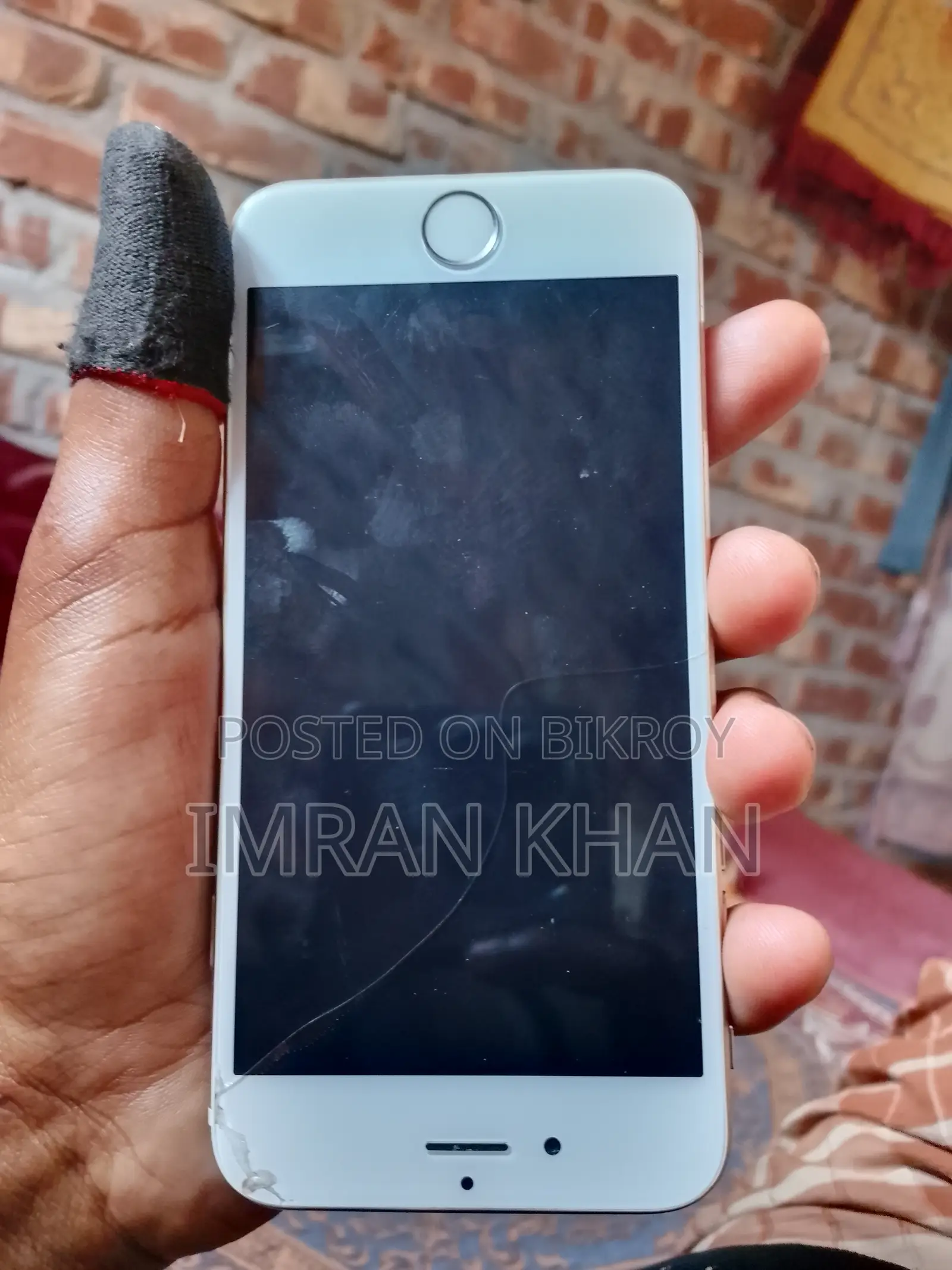 Apple iPhone 6 . (Used)