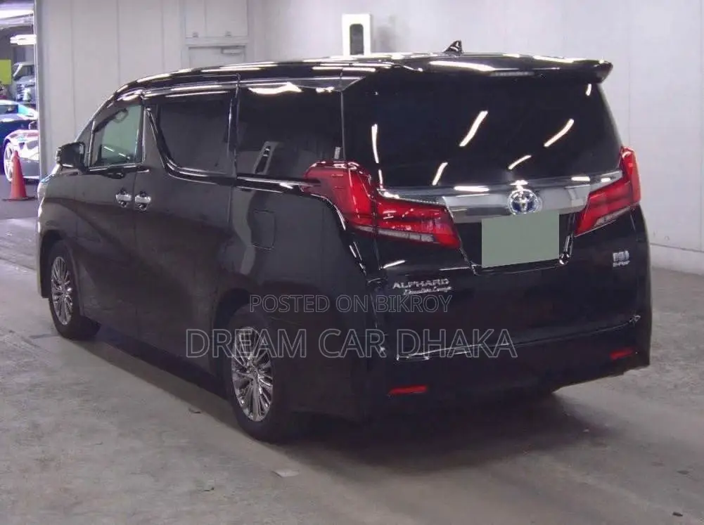 Toyota Alphard Executive Lounge 2022
