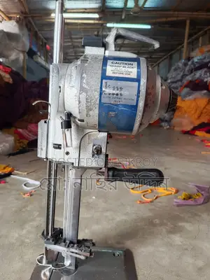 কাটিং মেশিন