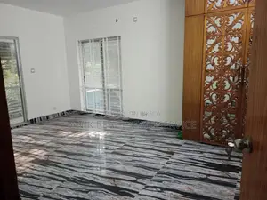 গুলশানে বিলাসবহুল ৩ বেডরুমের আনফার্নিশড ফ্ল্যাট ভাড়া