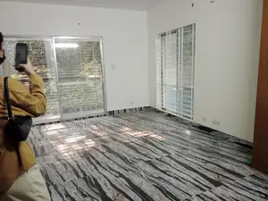 Luxurious 3 Bedroom Un Farnised Flat Rent At Gulshan