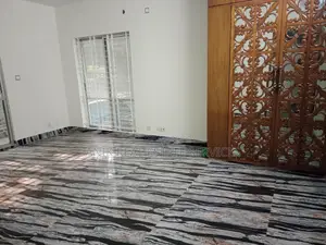 Luxurious 3 Bedroom Un Farnised Flat Rent At Gulshan