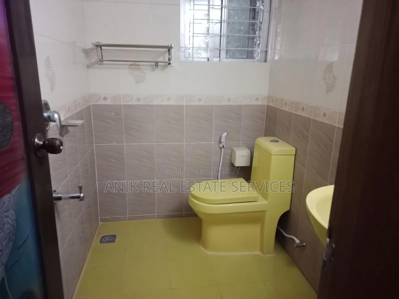 Luxurious 3 Bedroom Un Farnised Flat Rent At Gulshan